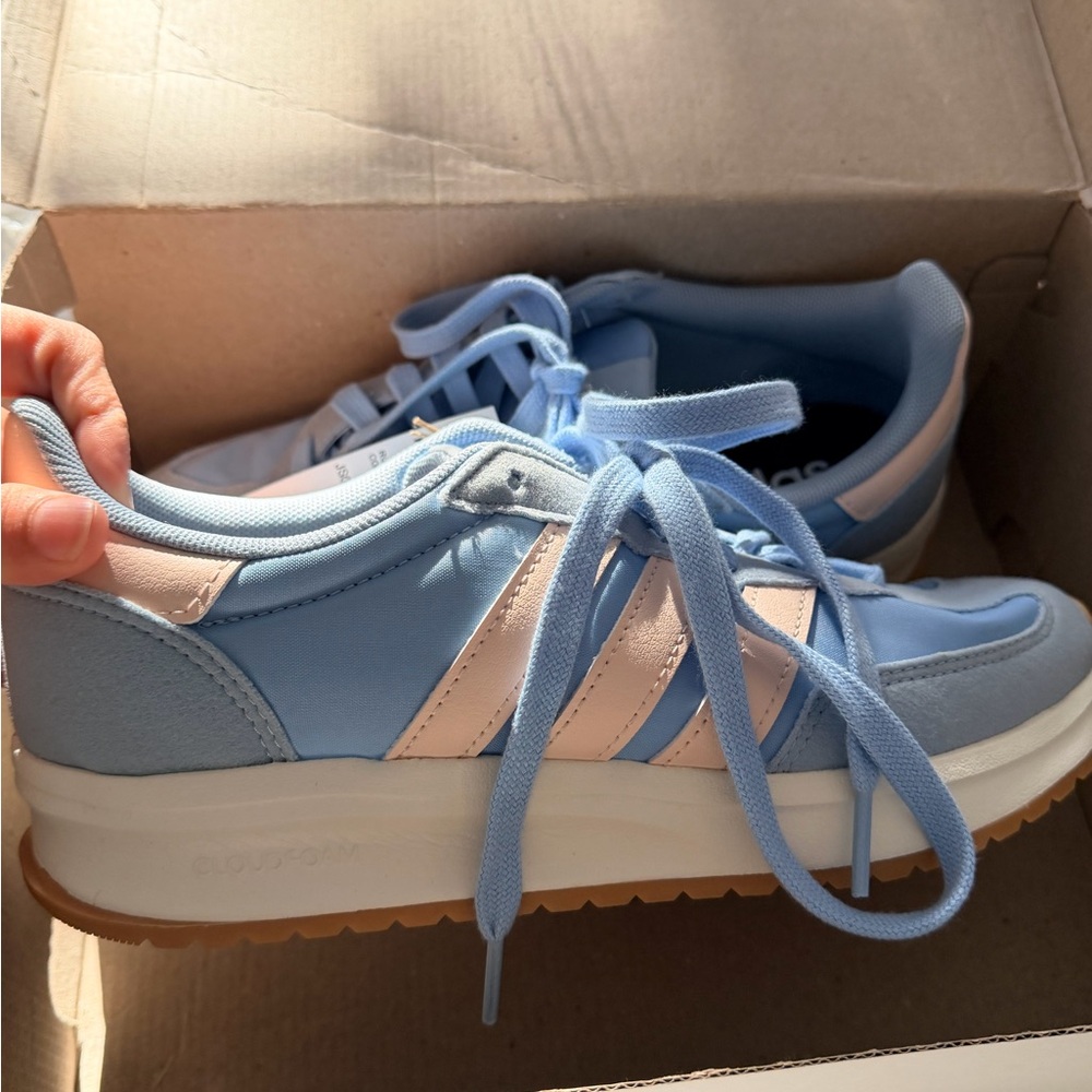 Adidas Kids Light Blue and White Sneakers